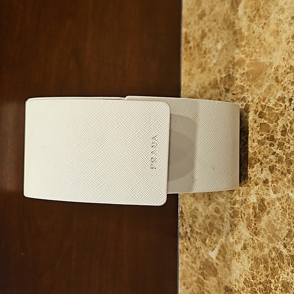 WOMEN'S AUTHENTIC PRADA BLACK SUNGLASSES GLASSES WITH CASE $400 - Picture 7 of 7